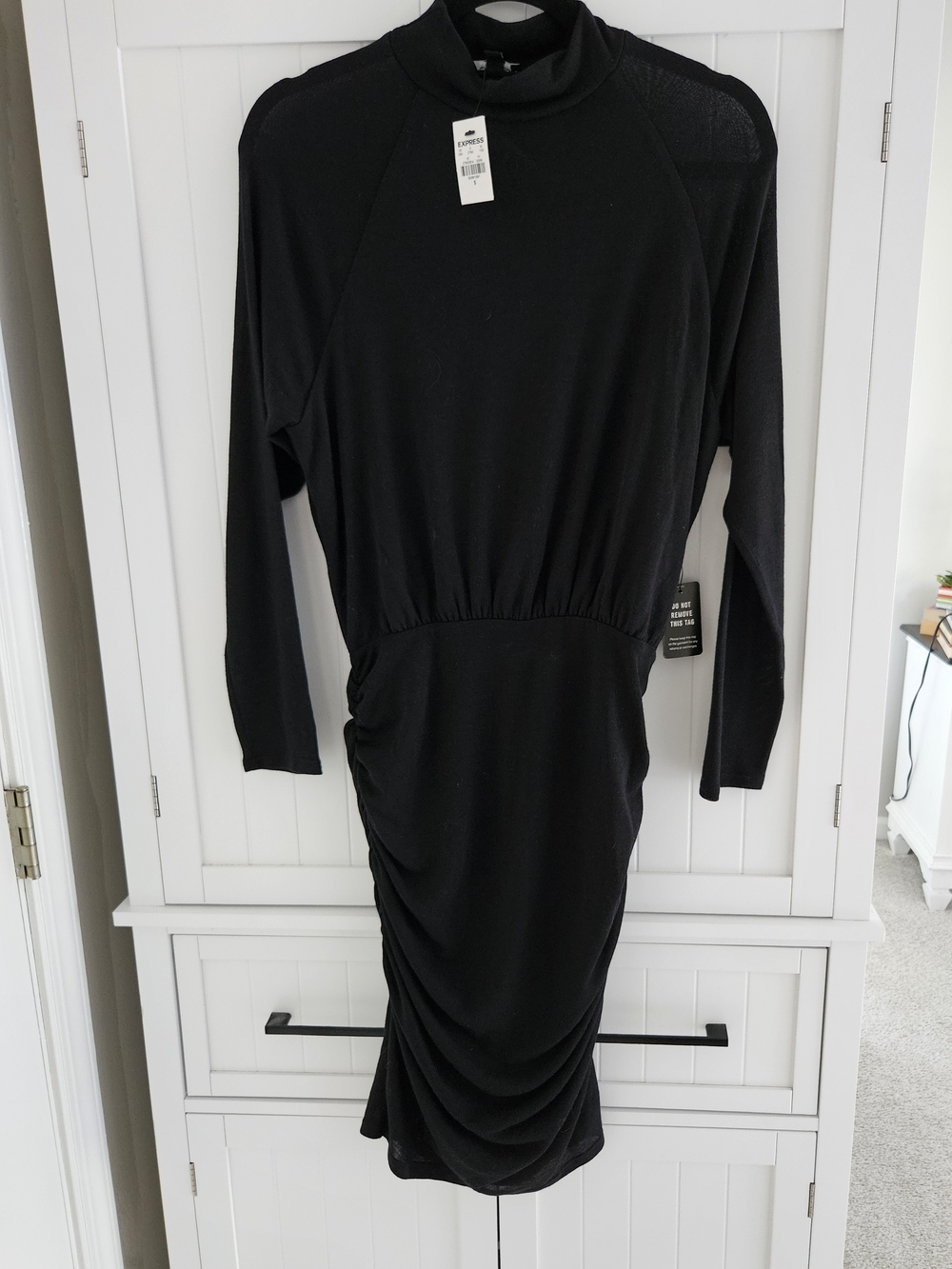 Express Black Knit Long-Sleeve Ruched Midi Dress